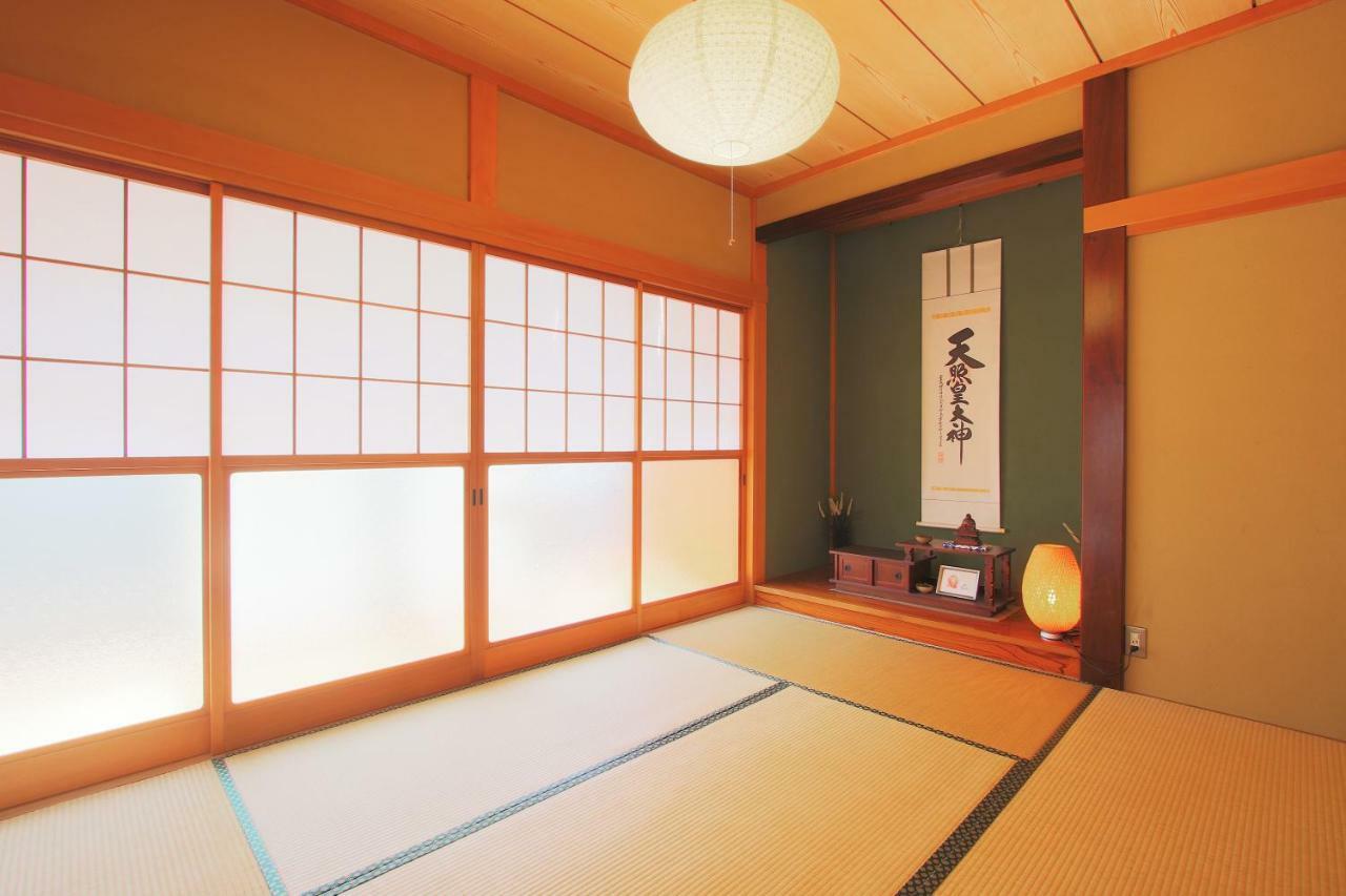 Yoshimura House Hotel 6 Fujikawaguchiko Exterior photo